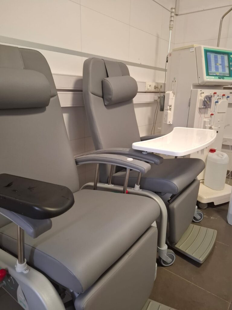 12 nuevos Sillones de Diálisis de IMO – Portugal, para el Hospital Evangelico